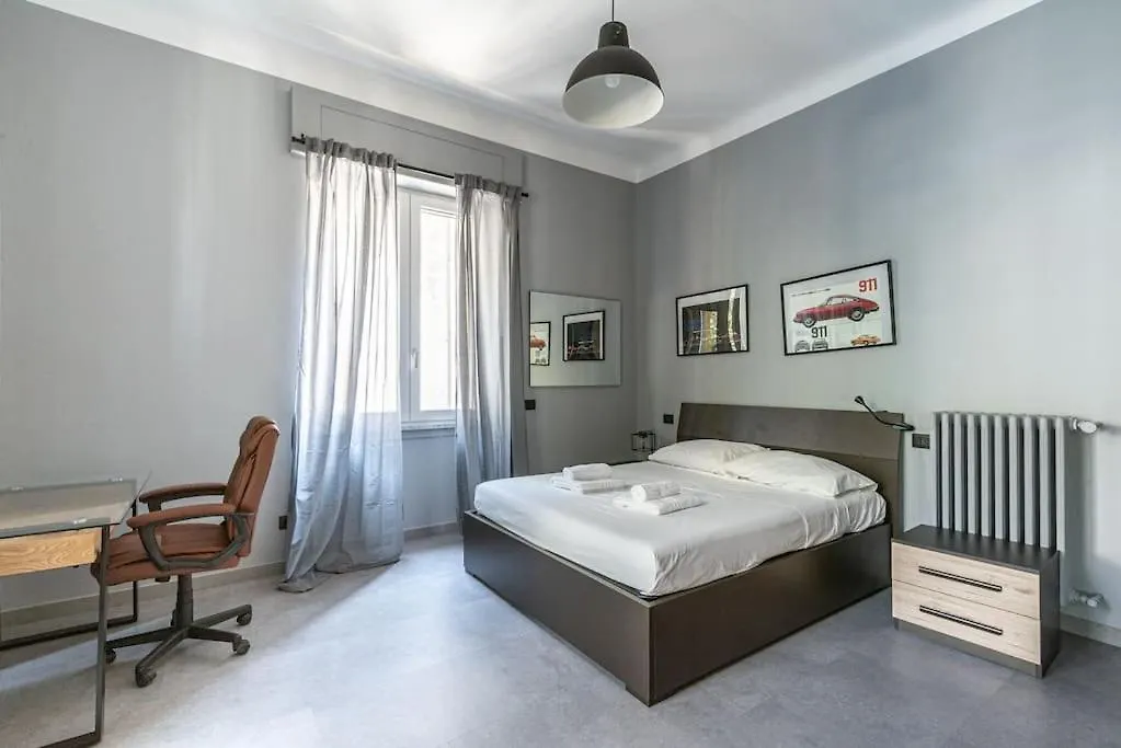 Renewed Apartment Tiepolo1 Milan