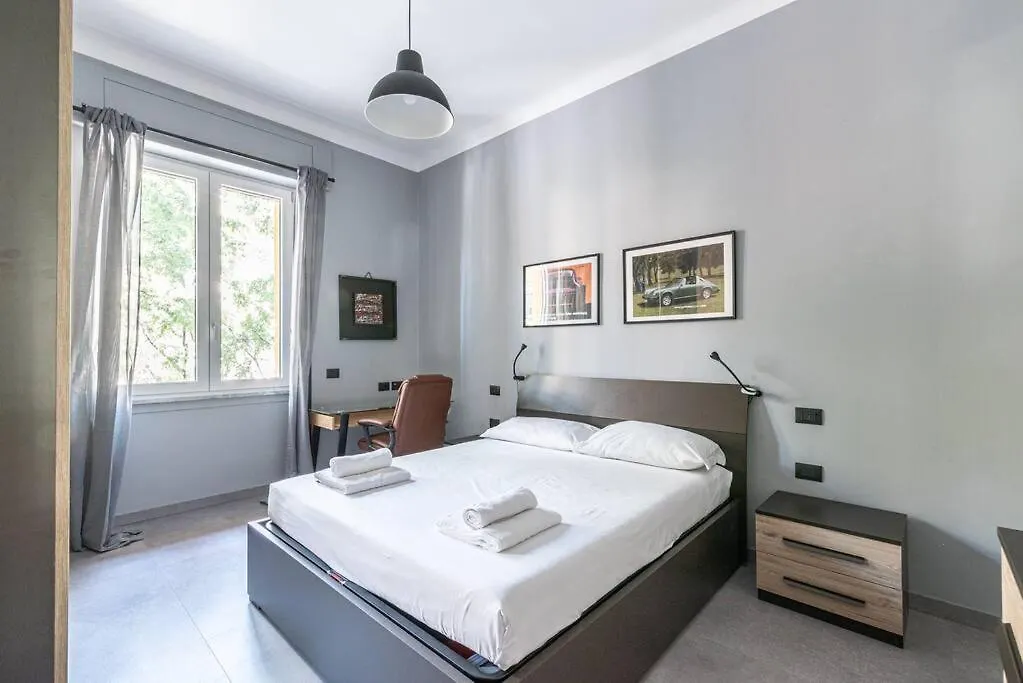 Renewed Apartment Tiepolo1 Milan