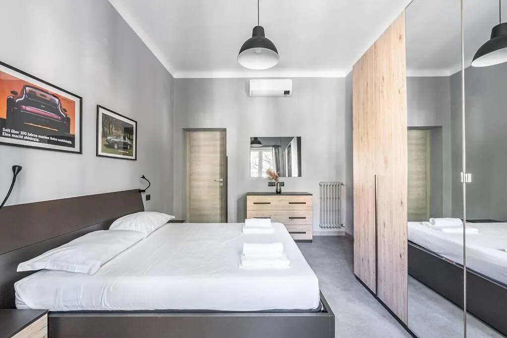 Renewed Apartment Tiepolo1 Milan