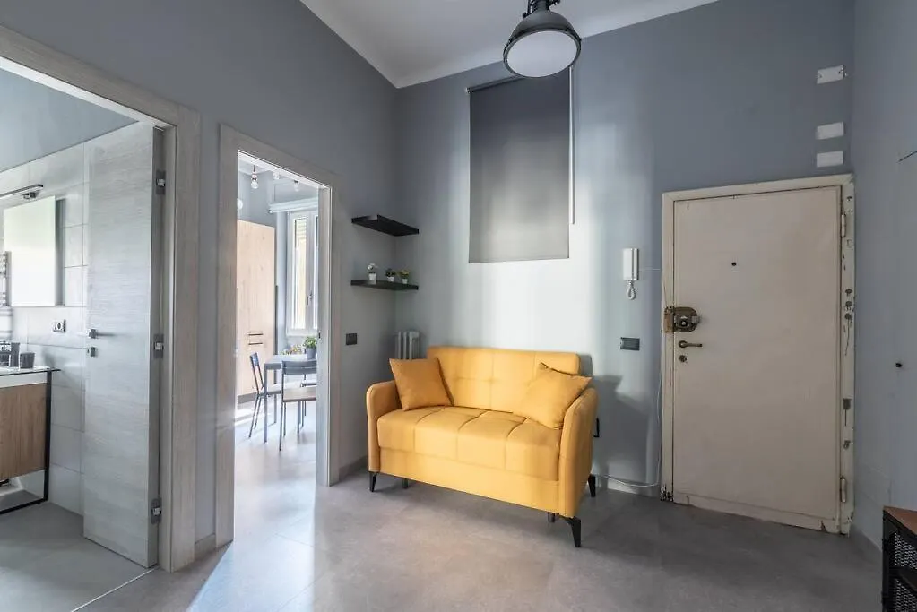 Renewed Apartment Tiepolo1 Milan 0*,  Italy